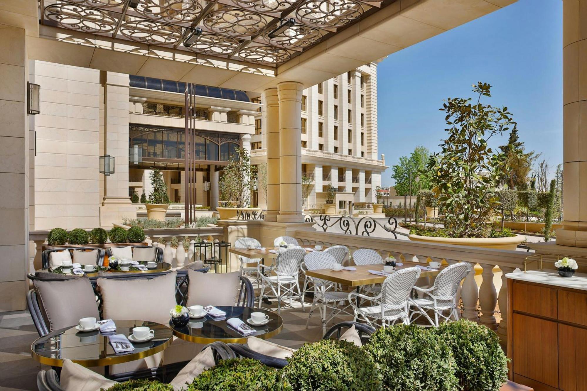 The Ritz-Carlton, Amman Hotel Kültér fotó The Terrace