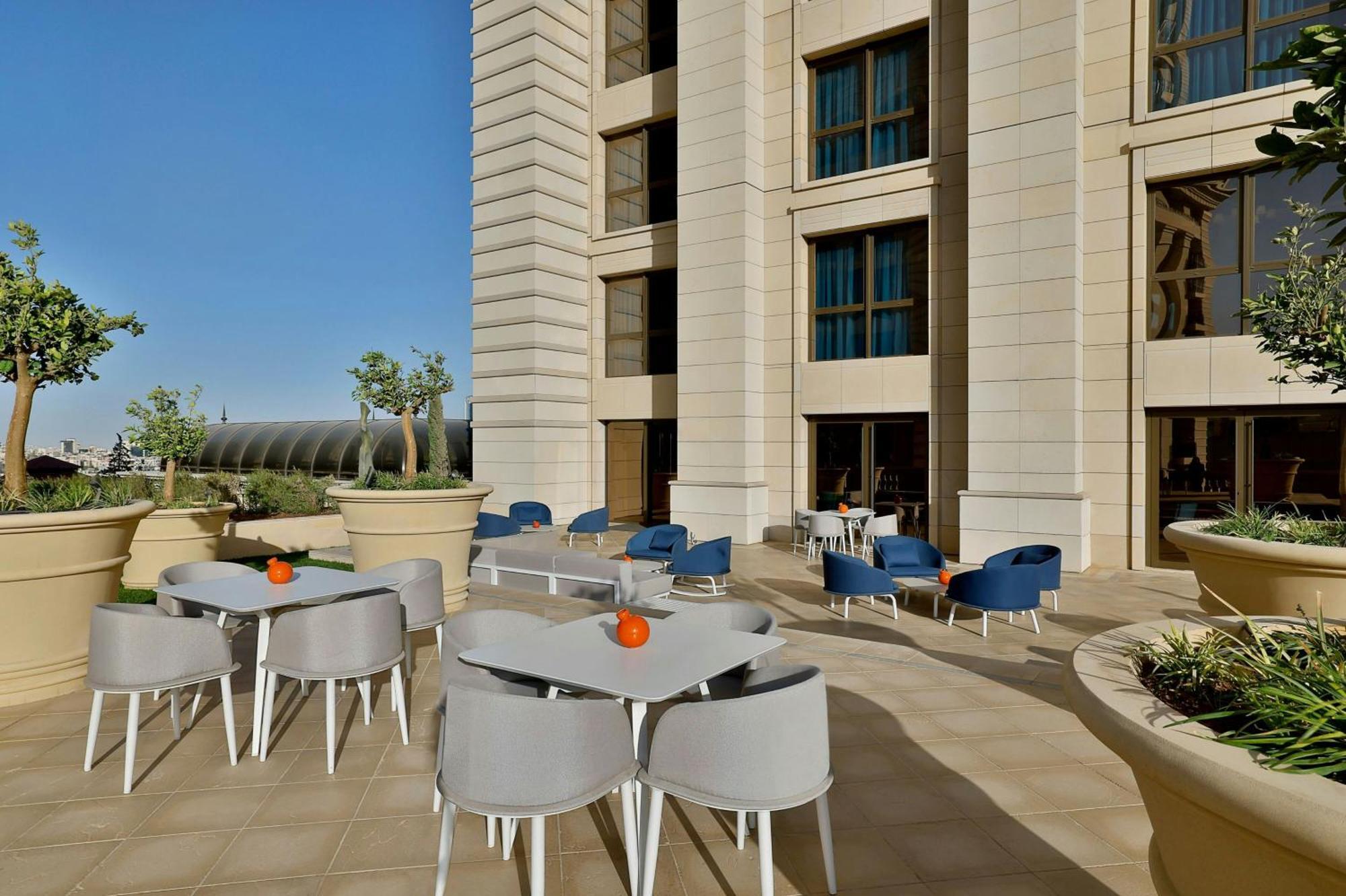 The Ritz-Carlton, Amman Hotel Kültér fotó The Terrace